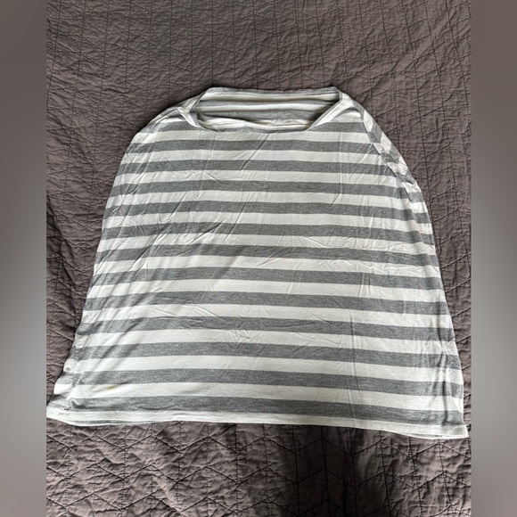 BUNDLE - lot of 5 nursing bamboo breastfeeding covers + bonus breast pads - Picture 5 of 16